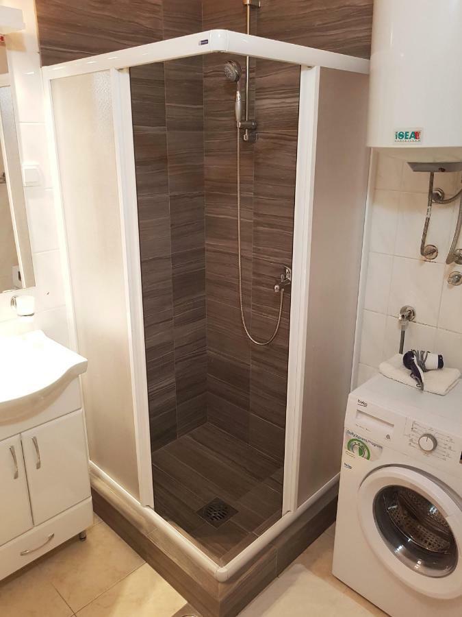 Apartment Danijela ブドヴァ エクステリア 写真